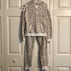 Vintage Havana - Girls Size Medium - Hoodie Joggers Matching Set - EUC